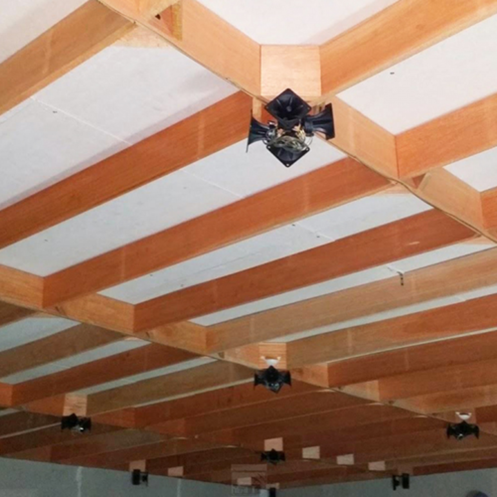 Thiết bị nhà yến